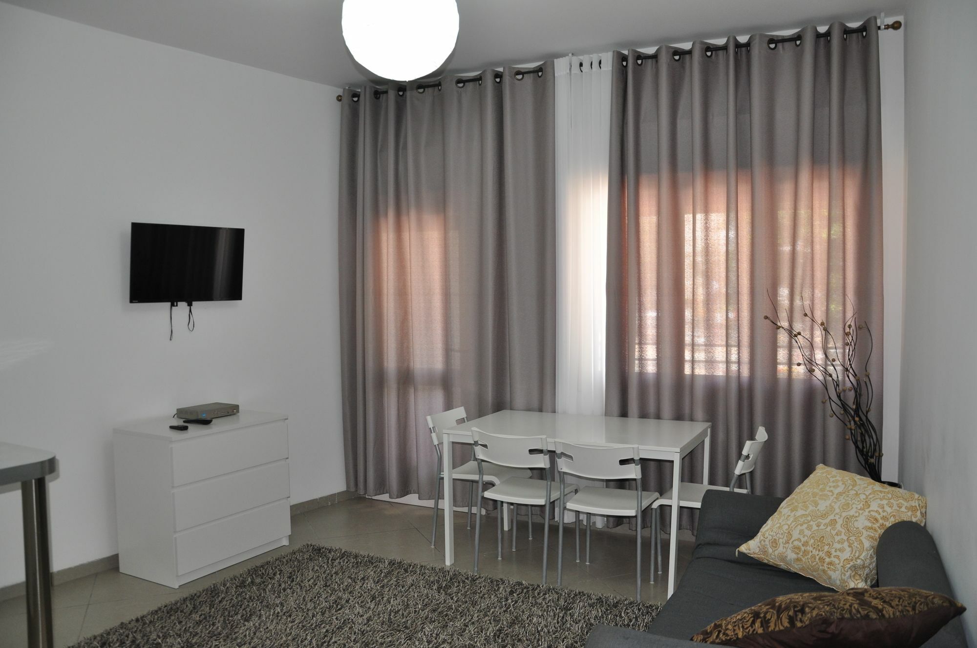 Star Apartments - Dizengoff Square Tel Aviv Esterno foto